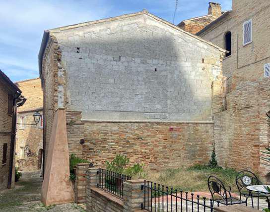 asta Palazzo Stabile a Montottone FM 00013 asta Palazzo Stabile a Montottone FM 00013