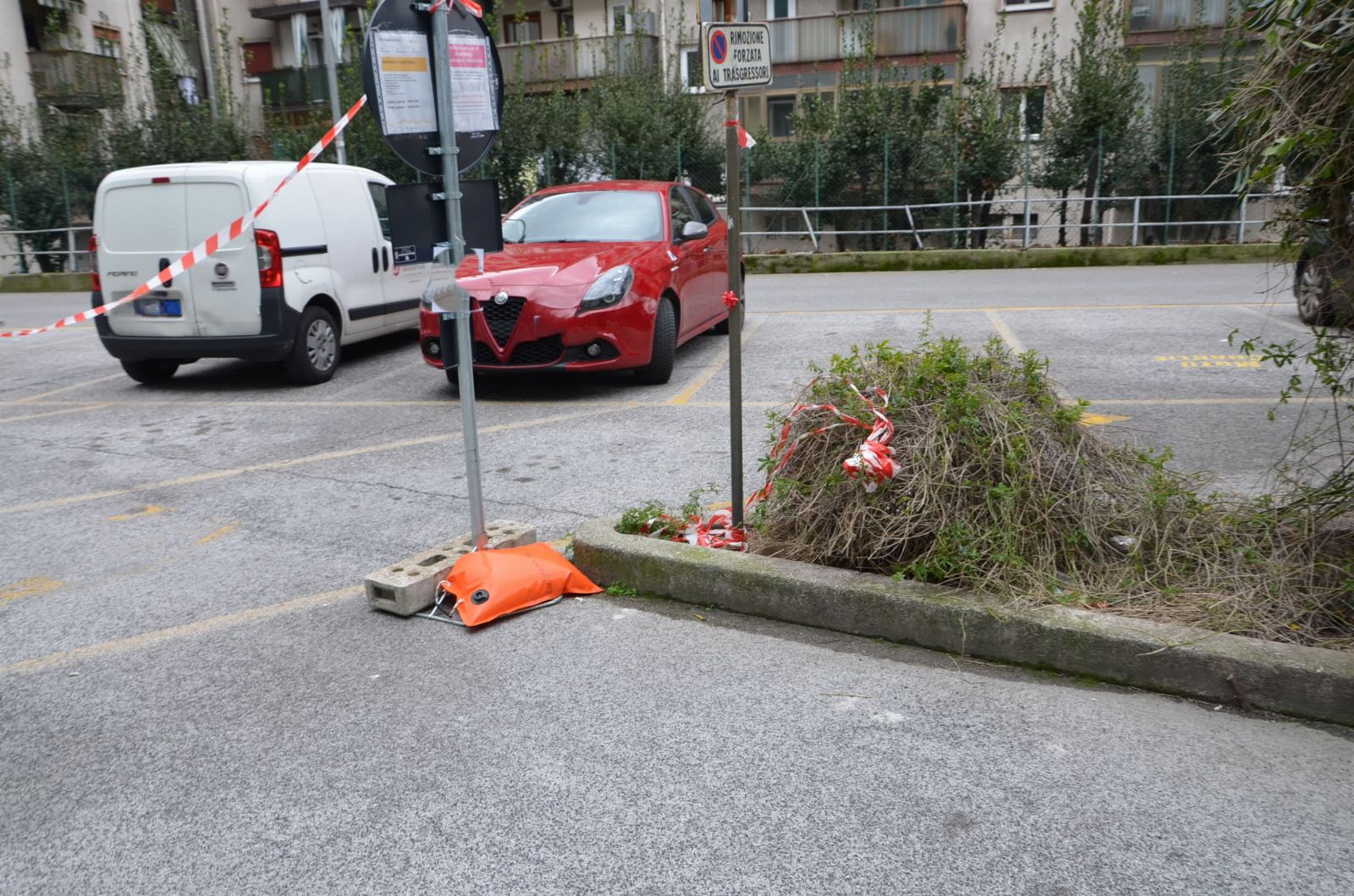 asta Magazzino a Trieste 00025 asta Magazzino a Trieste 00025