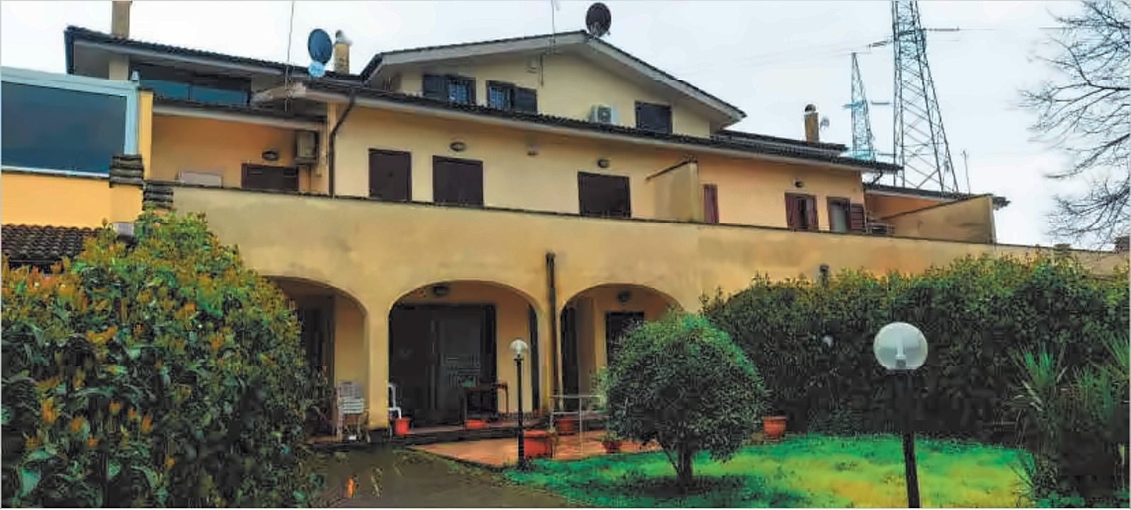 Abitazione in villino con portico e terrazzo a Fiano Romano (RM)